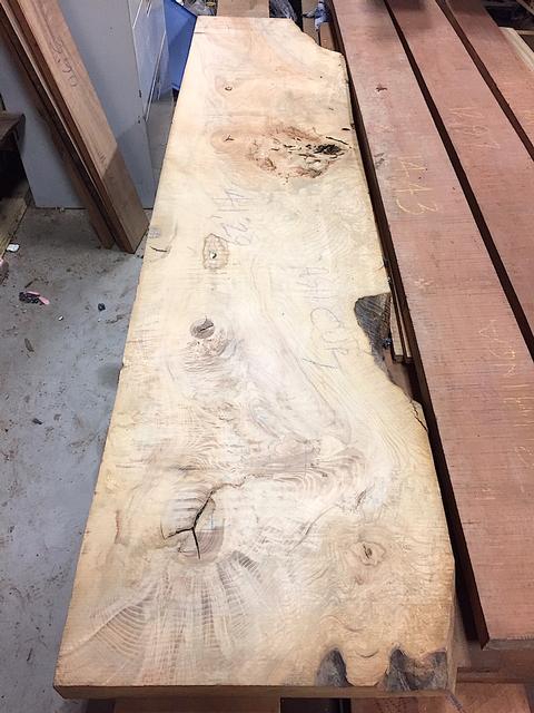 Curly Ash - 2-3/4" x 23-1/2" x 100" - DomEx Hardwoods